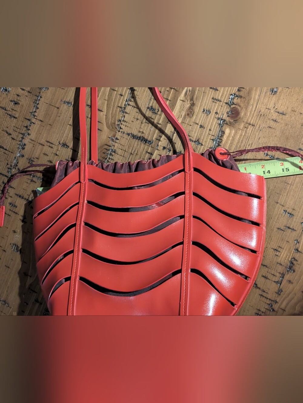 Red Wave Tote With Drawstring - Picture 9 of 10